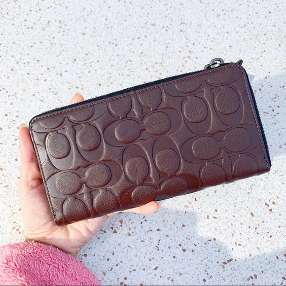 NWT Authentic Coach Signature Leather Long Wallet - Picture 2 of 6